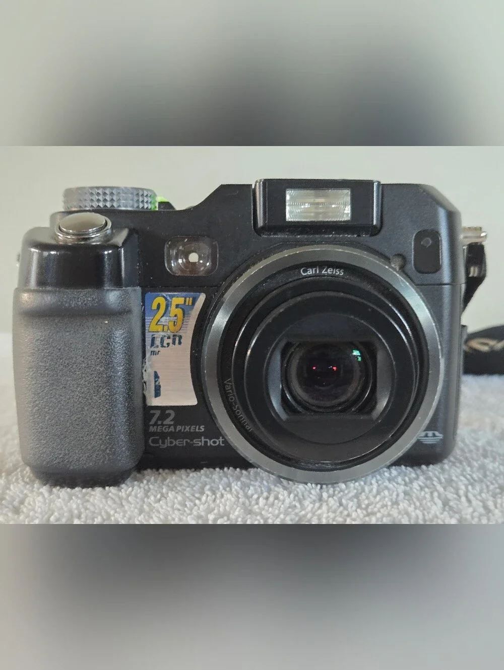 Sony Cyber-Shot DSC-V3 7.2MP Digital Camera Black *TESTED & WORKING*